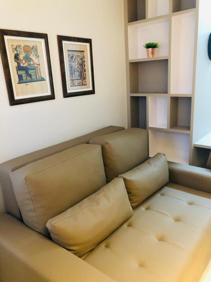 410 Everest Flat Service 卡达斯诺瓦斯 外观 照片